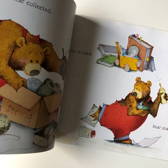 Kite Day: A Bear and Mole Story - Picture 5 of 9